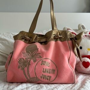 Juicy Couture Pink daydreamer bag